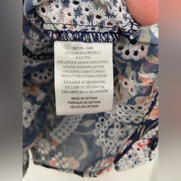 Sachin & Babi Kalena Floral Boho Embroidered Blouse Size Small - Picture 9 of 9